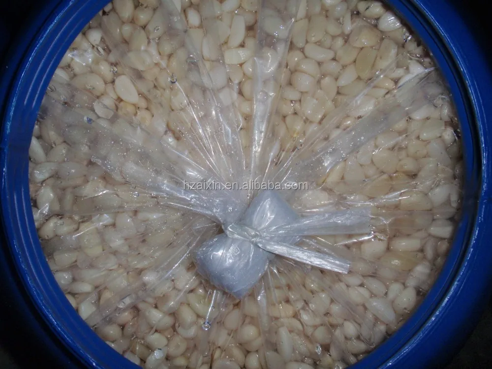 Peeled Garlic in Brine (Salt & Water)