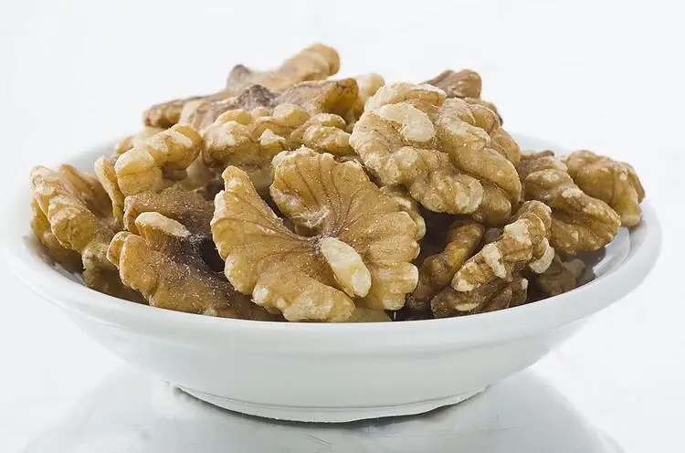 Качественный грецкий орех на тамильском языке