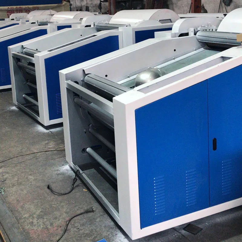 
Cotton fiber opening machine for interlining and yarn spinning 