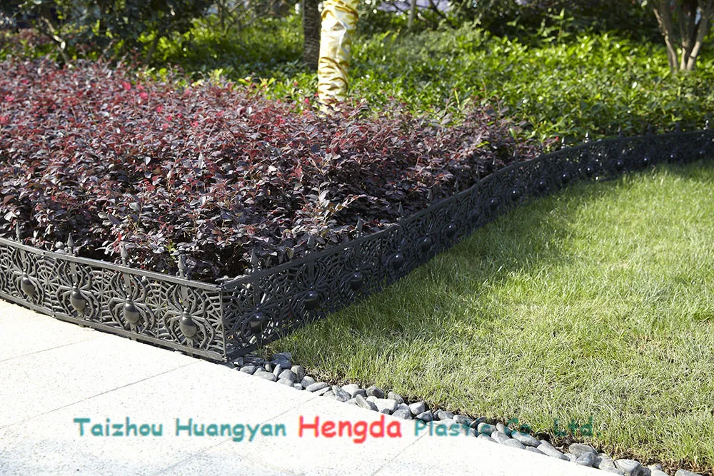 HOT SELLING- Festival Decoration- Halloween Plastic Spider garden Fence Edging Border