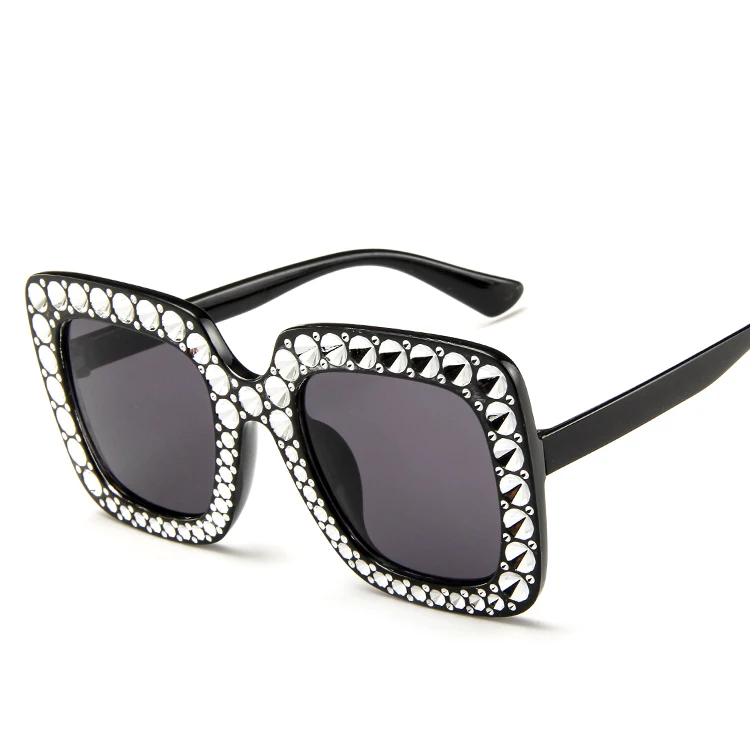 15982 Best Selling New Fashionable Women Diamond Studded Oversize Square Sunglasses