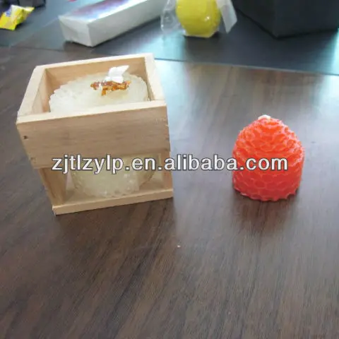 Good quality factory price natural bees wax honeycomb shaped candles in wooden box