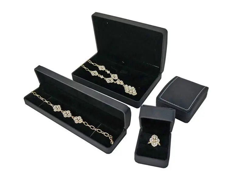 Newest design Jewelry Packaging PU Box with pu leather surface