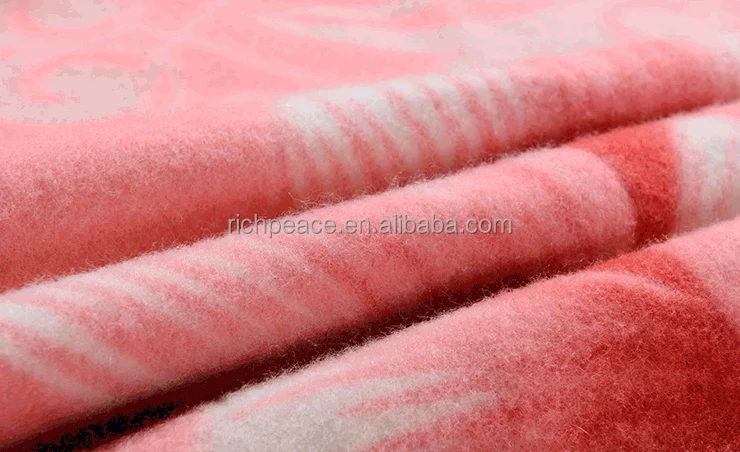 Blanket manufacturing Sewing Machine For Fabric Of Different Thickness