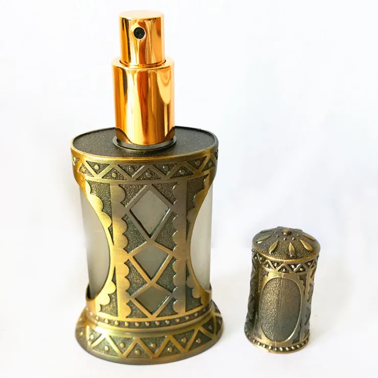 2017 Hot Sale 40ml Handmade Metal Decorated Perfume Spray Bottle Manufacturers