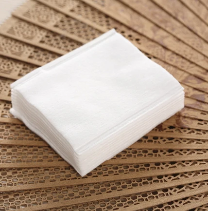 Wholesale disposable lint free medical salon manicure nail pads 100% cotton pad roll