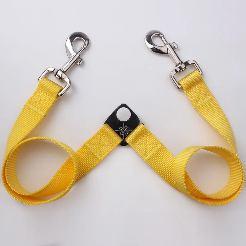 High Quality Low Price Custom Dog Leash No Handle Multifunctional Car Seat Belt Two Way Nylon Couple Dog Leash