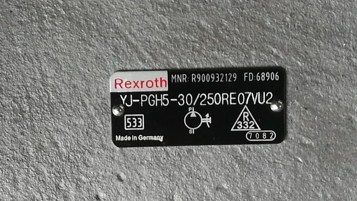 zhenyuan hydraulic pump PGH5-30/250RE07VU2  PGH series internal gear pump