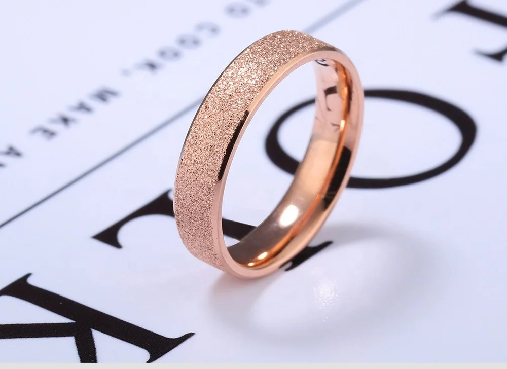 Fancy Titanium Vintage Rings Rose Gold Plated Multi Size Mesh Top Band Rings For Women Men Stainless Steel Ring Unisex Bridal