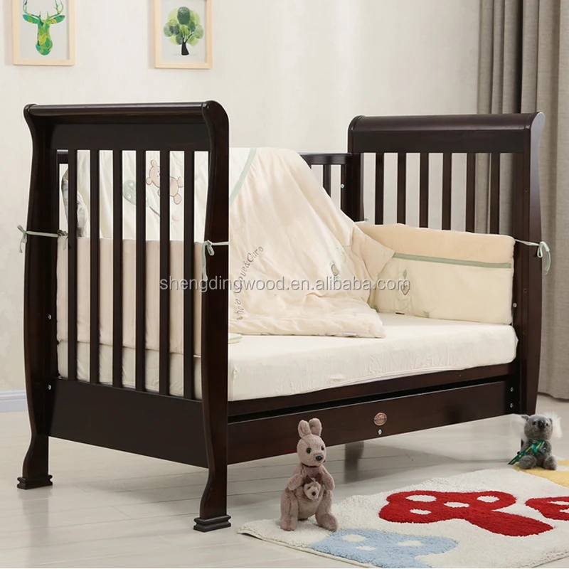 
2015 Best Quality Wooden Baby Cot 