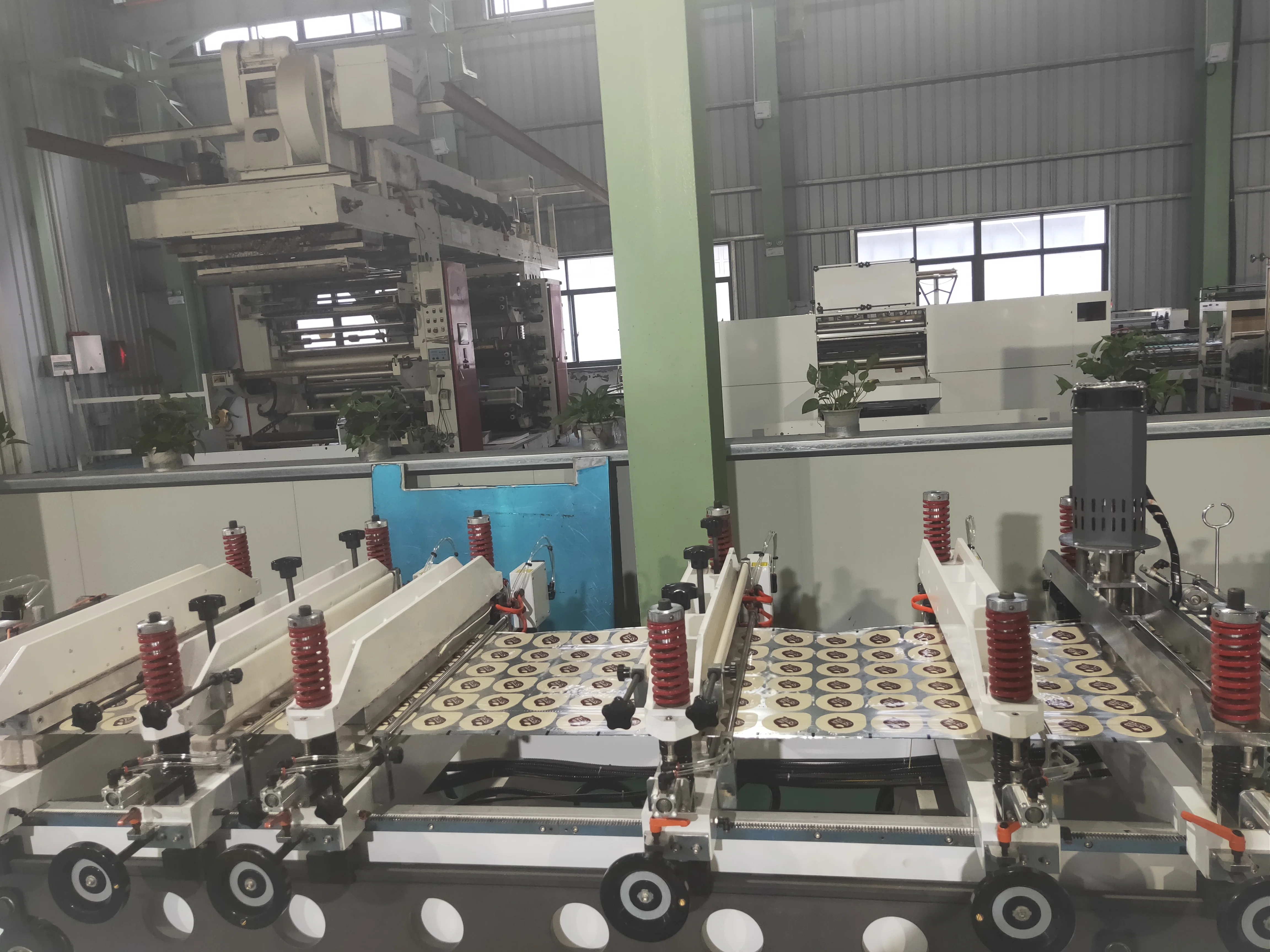 CW-600B CHOVYTING machinery manufacturer two unwinder трехсторонняя герметизирующая
