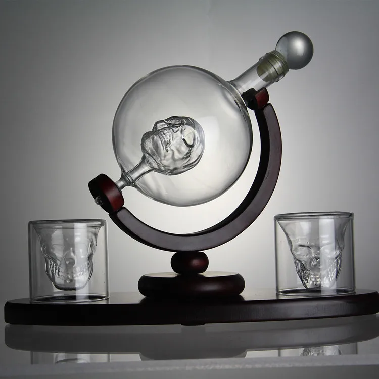 New Arrival 1000ml whisky decanter Set with Skull glasses Cups