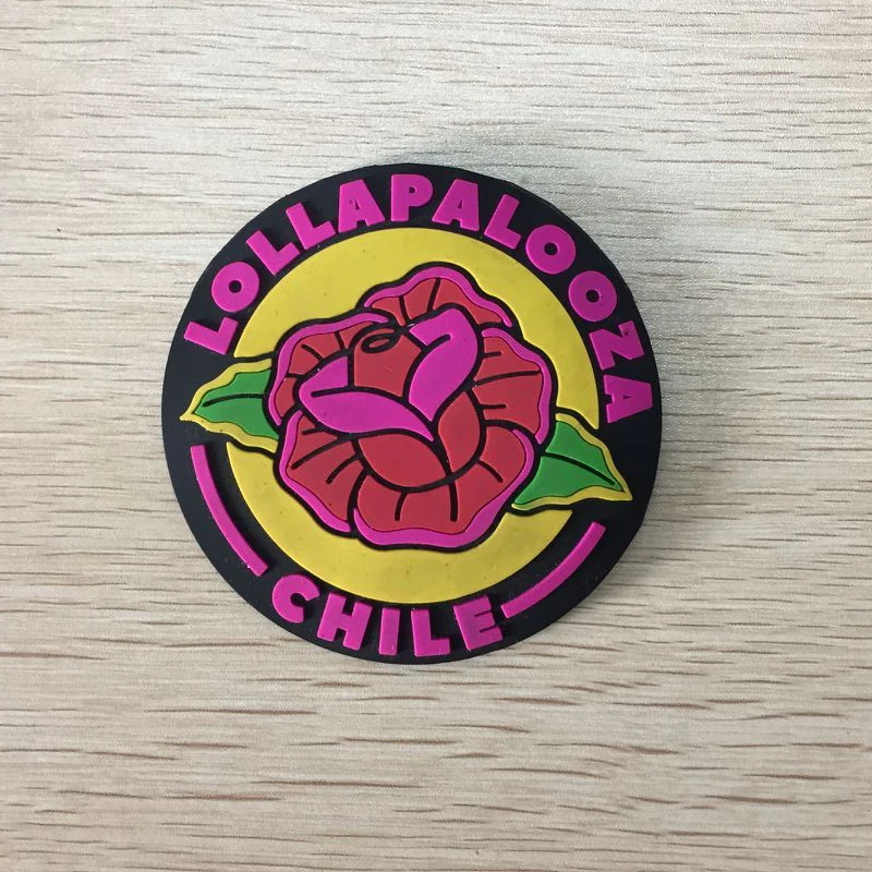 Wholesale Simple Fashion Logo Rubber Glue Black Design For Clothing PVC Skull Patch