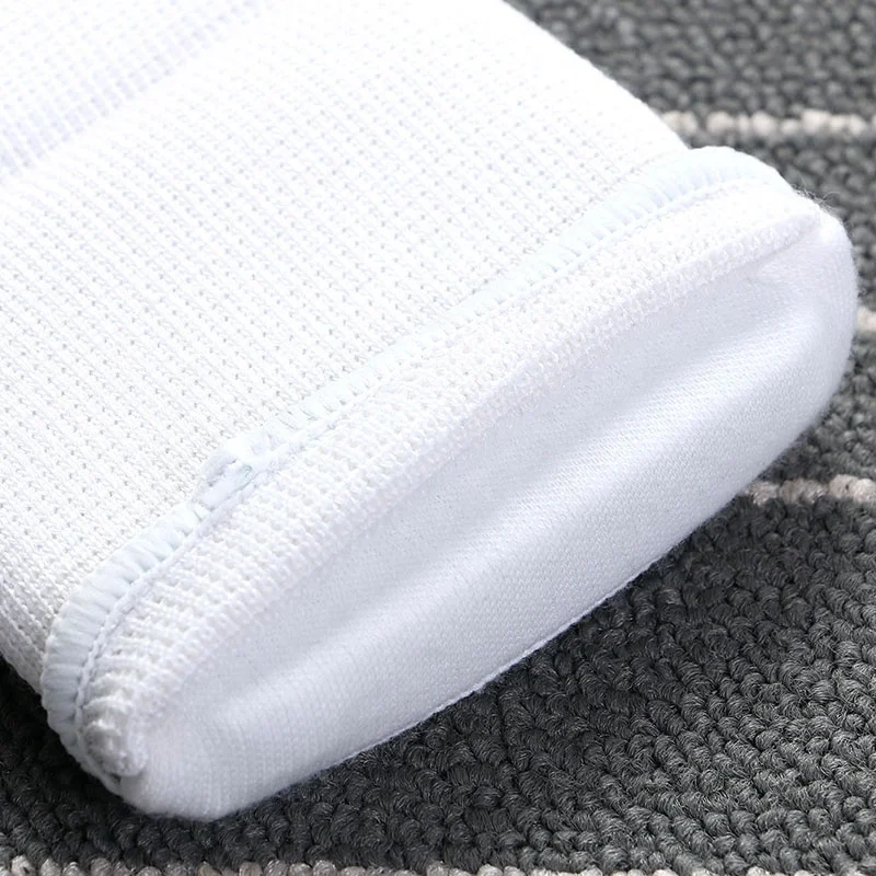 Karate Mitt Elastic Hand Pads Gloves Martial Arts Taekwondo