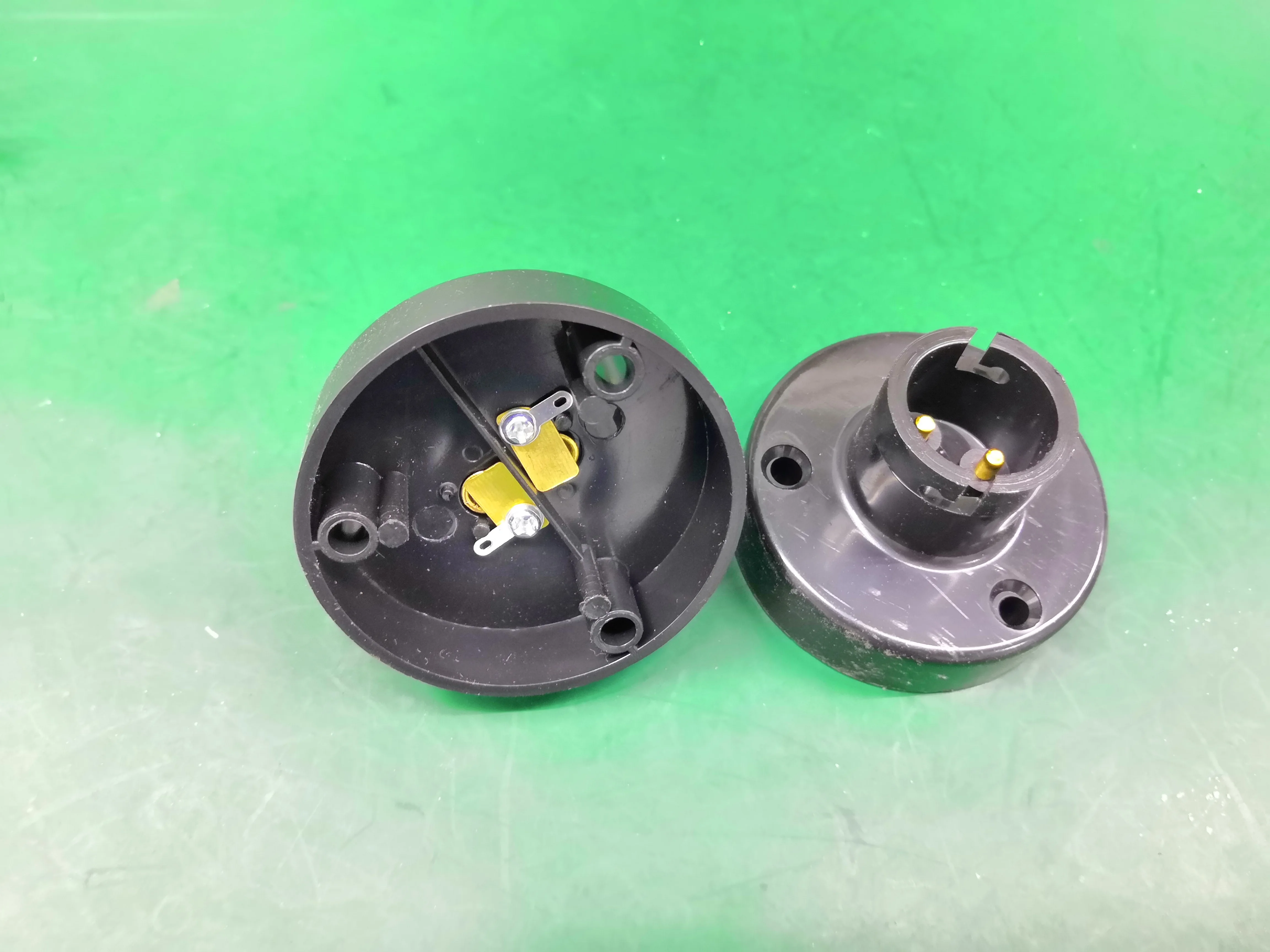 Lamp holder / Aging line lamp holder/ All kinds of lamp  holder E14 E27 B22