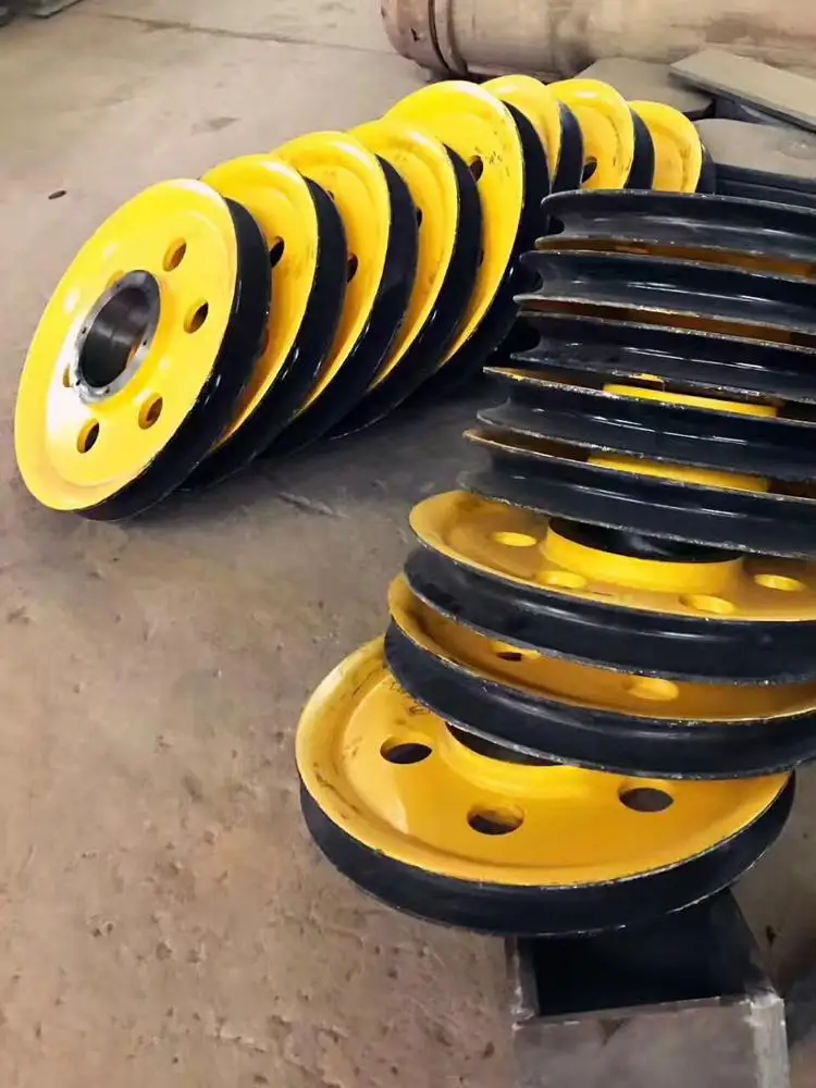 
Main or Auxiliary winch pulley on drilling rig 