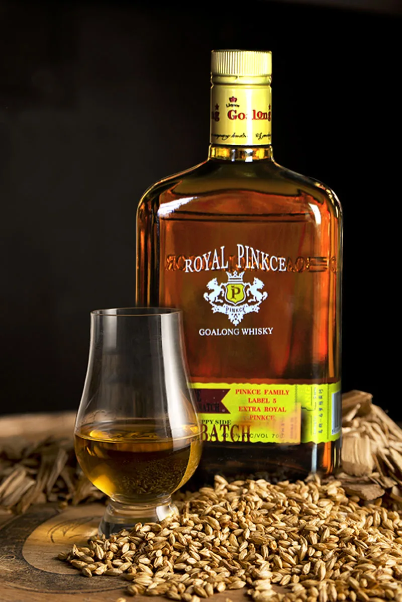 Professional Wholesale Whisky Liquor Aloholic Beverages whiskey distillery factory for Buyers-Free Artwork Available