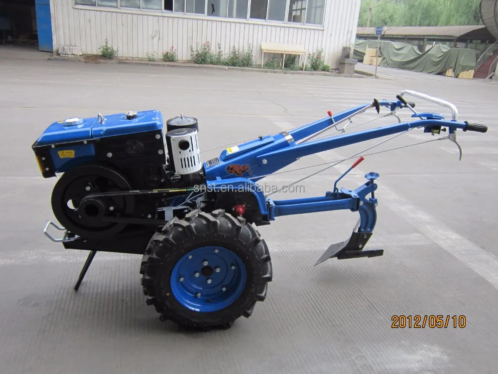 Трактор 7HP с роторным культиватором