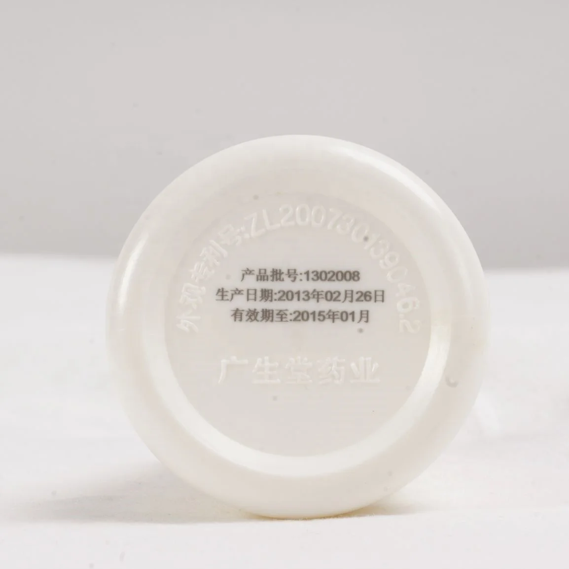 
Expiry Date Code Mini Desktop Batch Coding Printing Precision Dots Co2 Marker High Quality 3d Laser Engraving Machine Price 