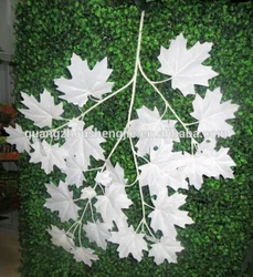 SJWS2014070409 Guangzhou manufacturer hot sell garden decorative syntheticfabric white color artificial maple leaf