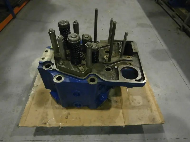 Головки цилиндра DEUTZ - TBD645L9