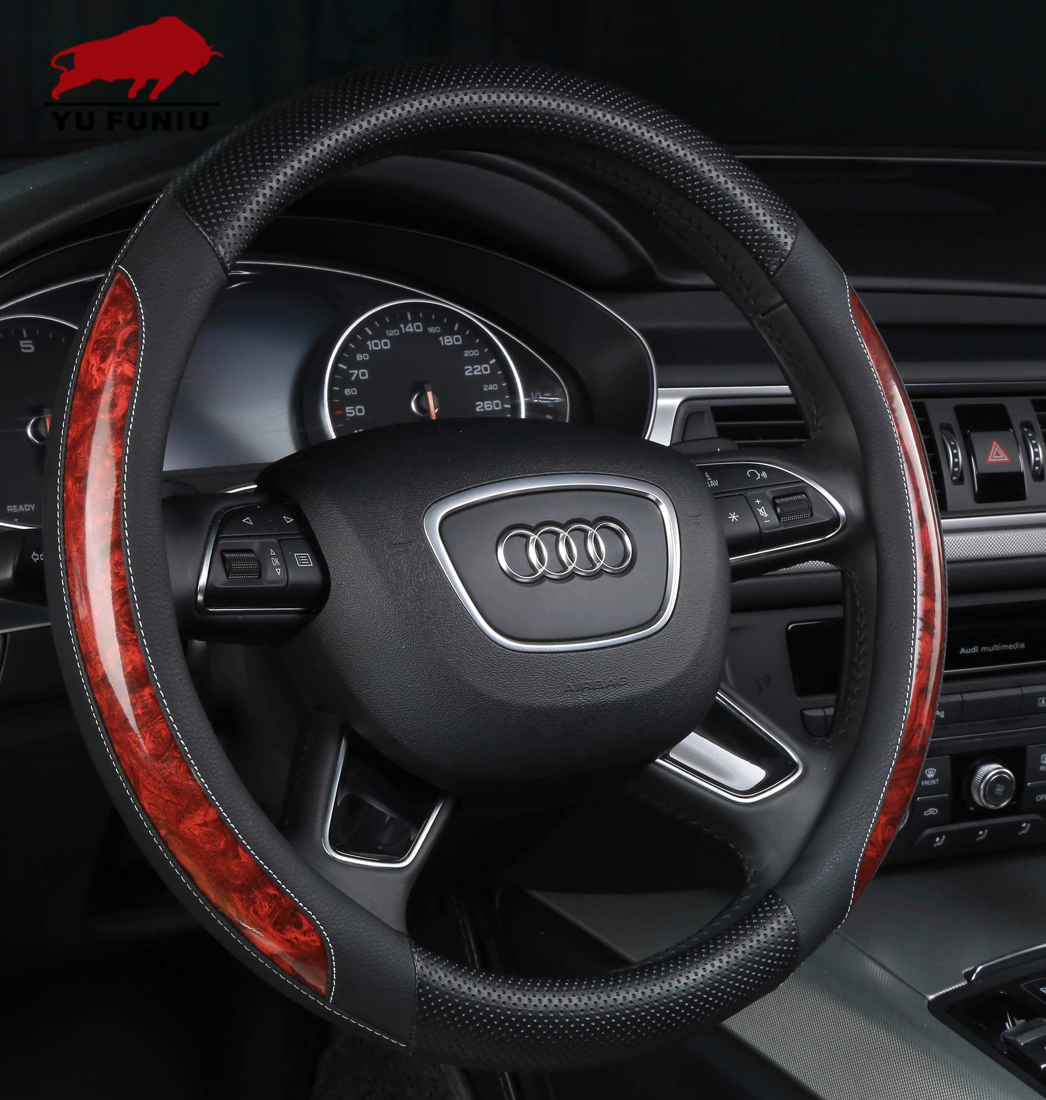 Чехол на руль автомобиля из ПВХ известного дизайна