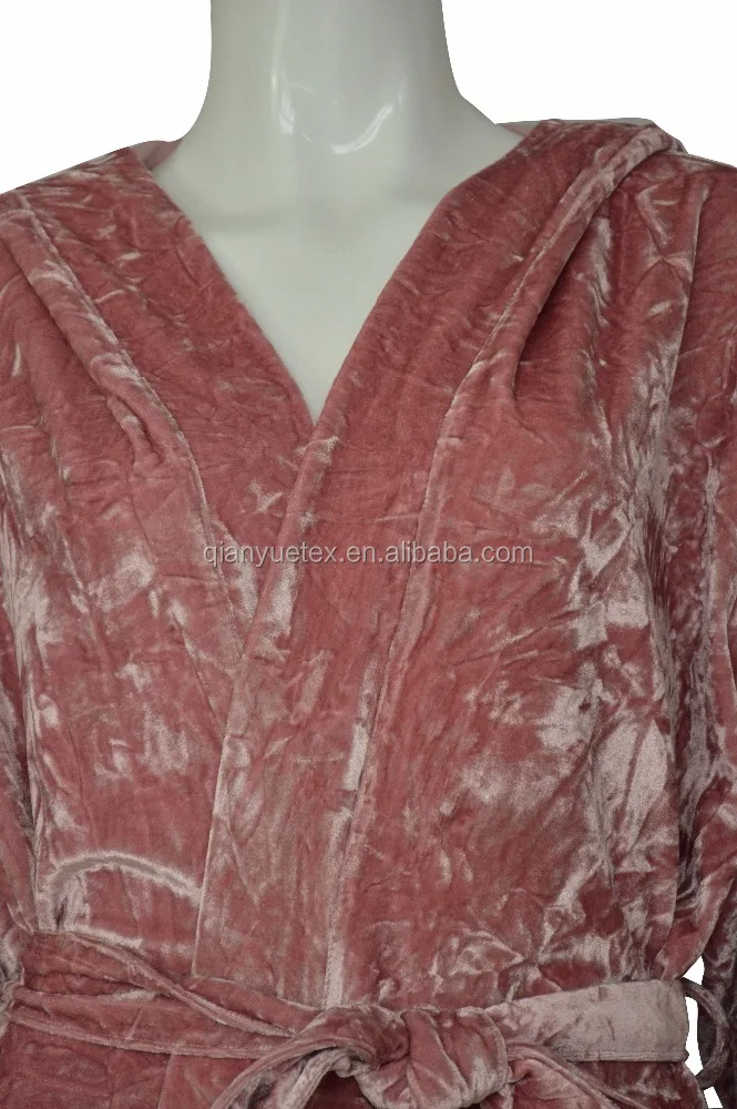 wholesale short embossed velvet hooded robe