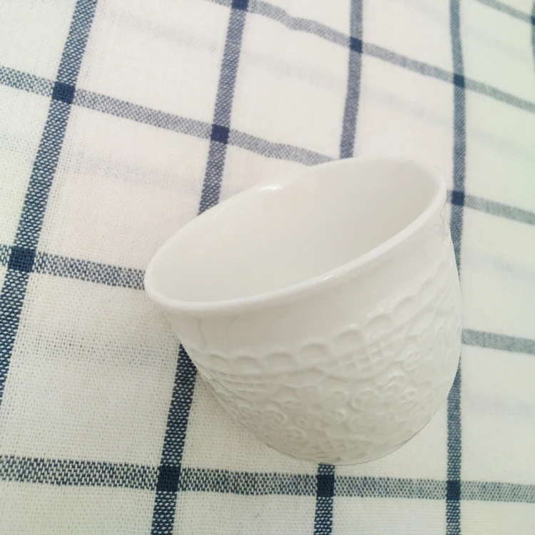 Wholesale porcelain decorative embossed design tea ceramic cawa cup