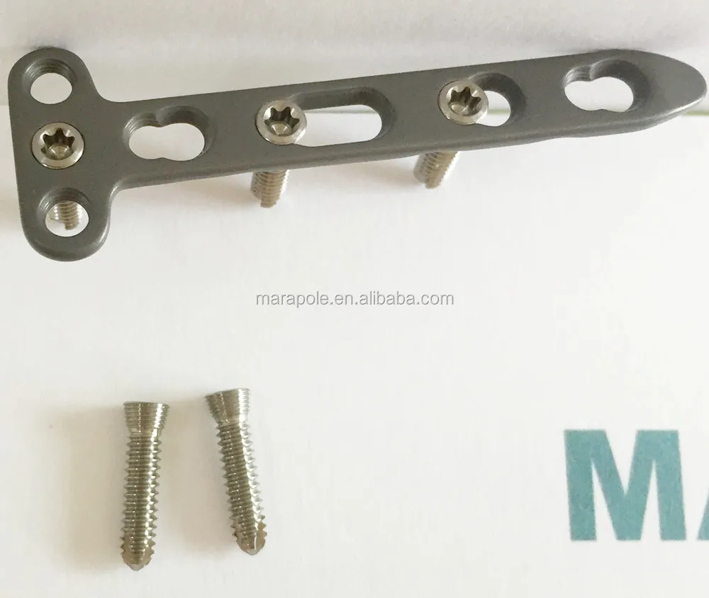 Травматические имплантаты костные пластины и винты ортопедические хирургические