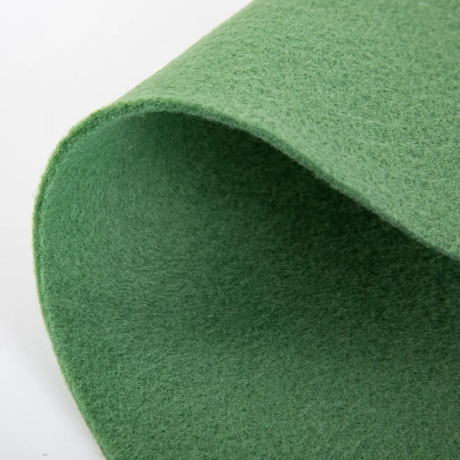 Manufacturers supply 100% polyester  felt roll needle punch non woven felt fabric for carpets coasters felt bag