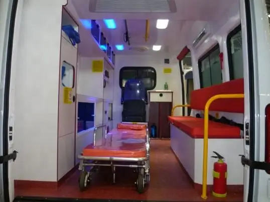 YLH5044XHD New Hospital Ambulance Dimensions car Price