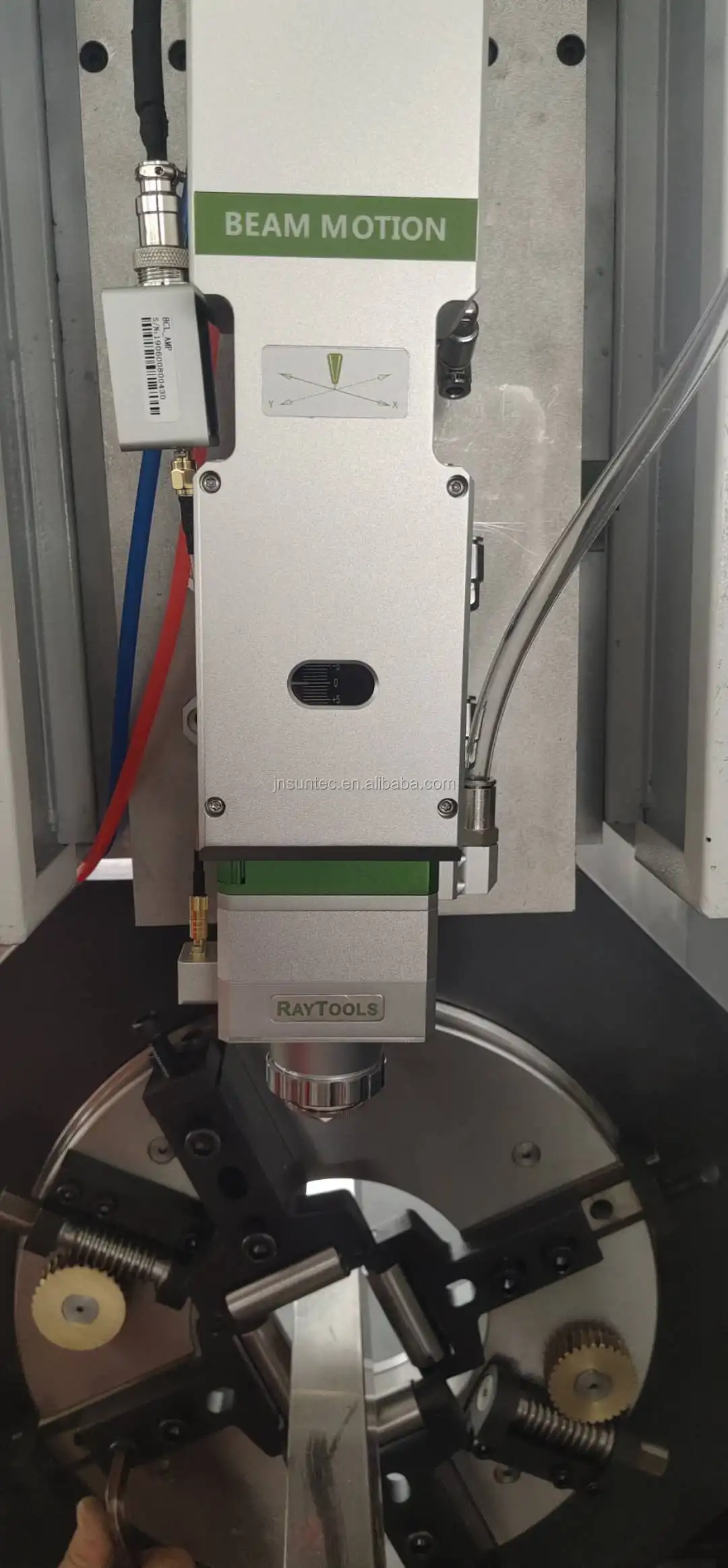 automatic feeder dual table 3000w IPG fiber laser cutting machine for metal sheet and rotary pipe tube with whole cover