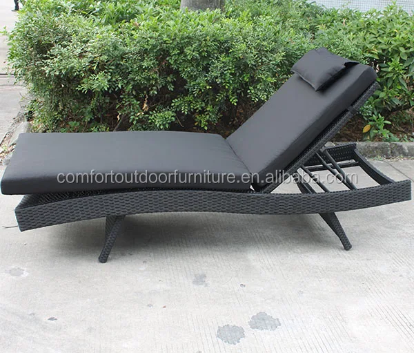 Modern Design Beach/Swimming Pool Side Folding Rattan Sunbed