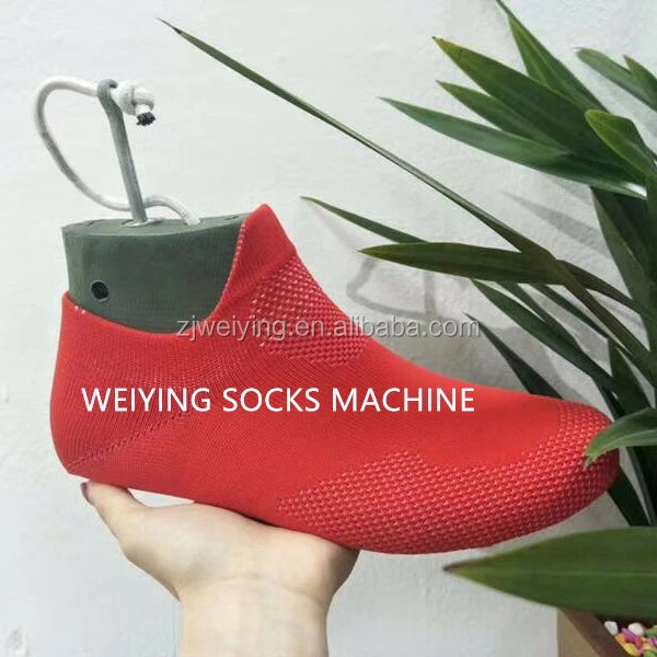 Модные и креативные машины для изготовления носков и обуви