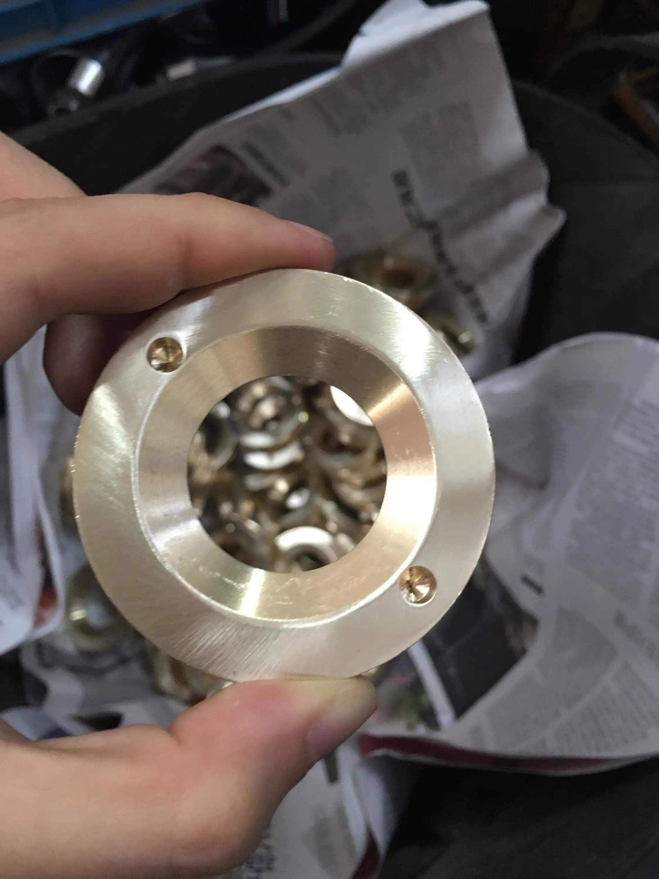 YURUN ZW-E2  Brass deck jet floor spray fountain nozzle phoenix tail