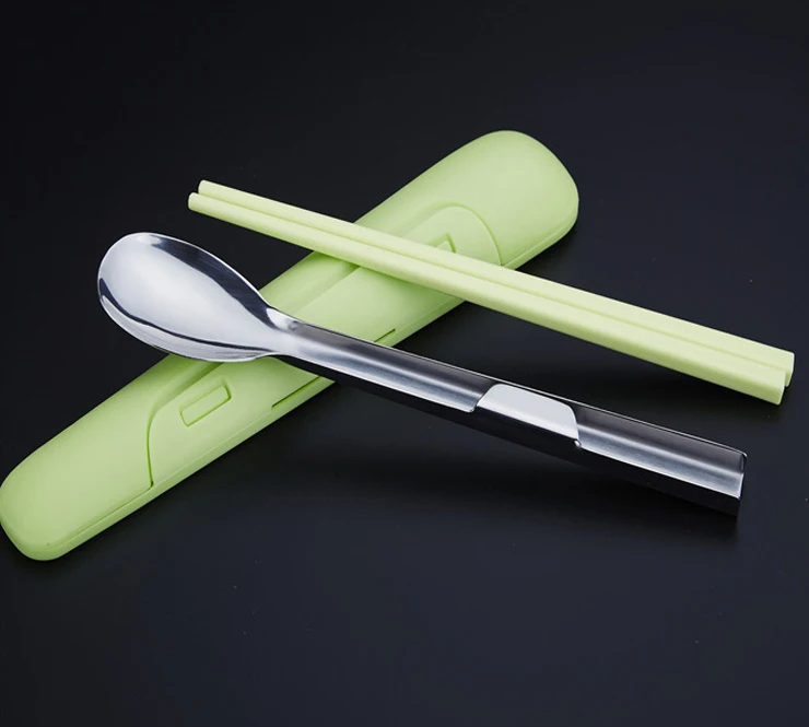 Best Selling Plastic Dinner Sets Stainless Steel Spoon and Plastic Chopsticks
