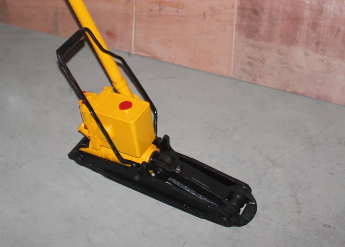YB/200 Hot selling good price railway tools rail horizontal small hydraulic jack