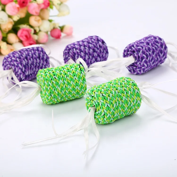 Экологически чистый дешевый вращающийся мяч, игрушка для кошек с кисточками, Интерактивная Когтеточка, игрушка