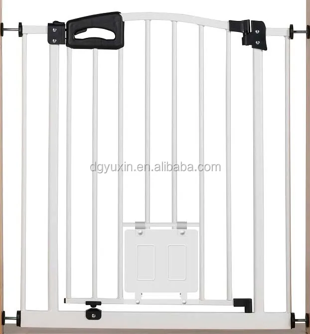 pet safety gate with cat flap