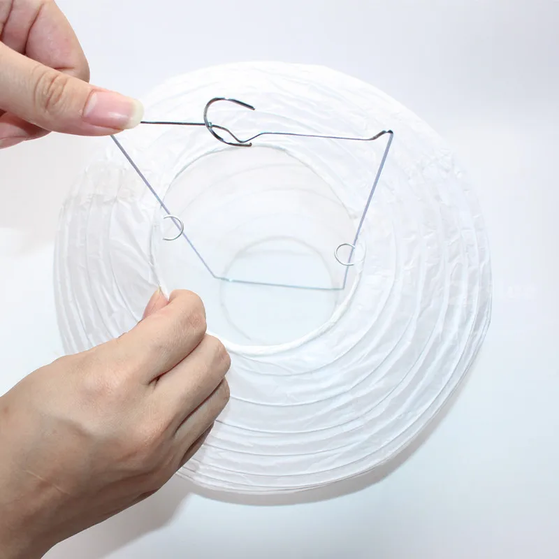 Round White Chinese Paper Lanterns for Wedding Party Engagement Decoration For Sale