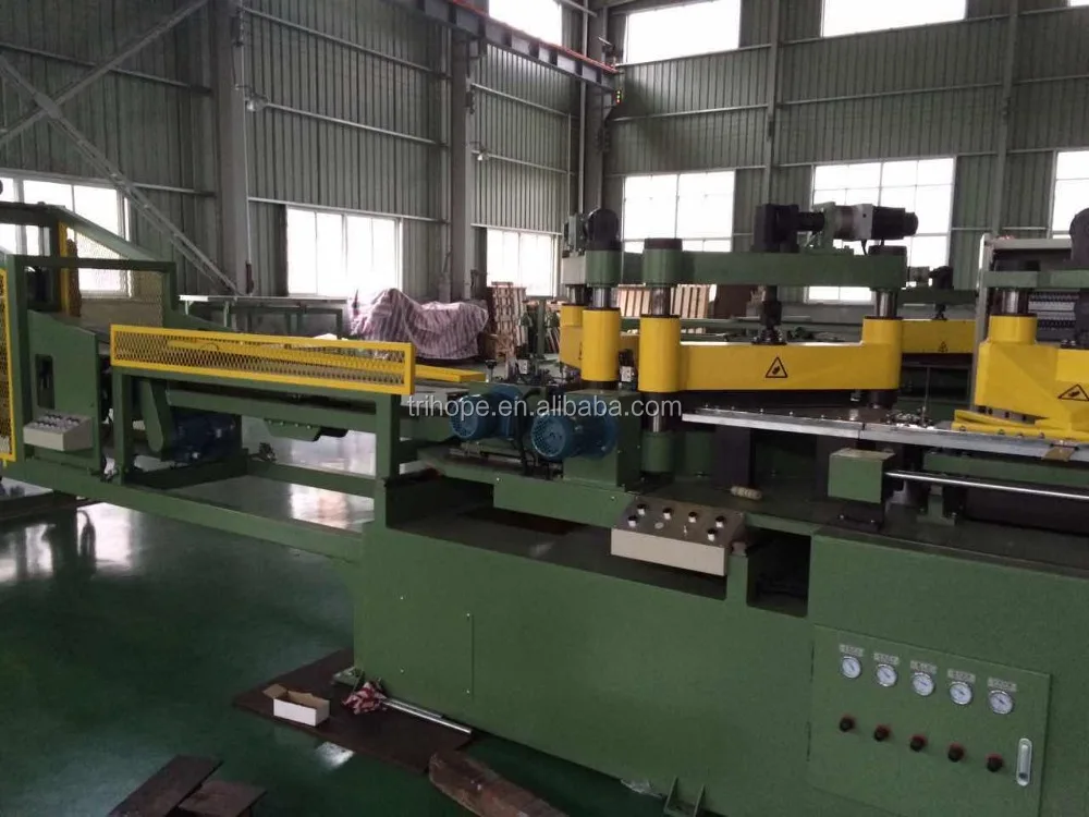 Высокоскоростная машина для резки листового металла с ЧПУ