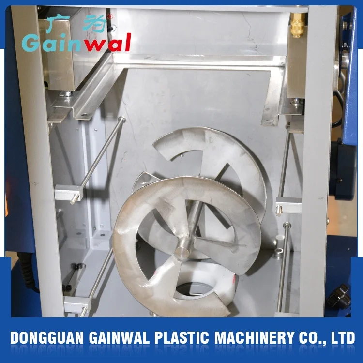 
Plastic gravimetric blender 