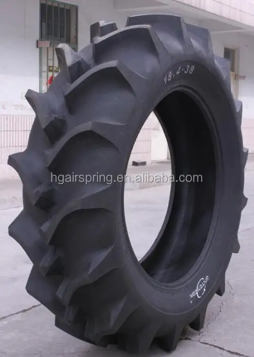 R-2 18.4-30 Tractor Tire