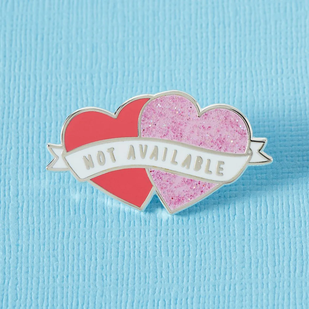 Shanghai custom hard metal в форме сердца эмалированная булавка