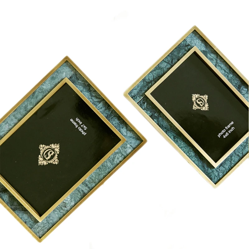 
Light luxury bedside table TV decorative copper frame for photo model gold photo frame decoration European 6 inch 7 inch photo 