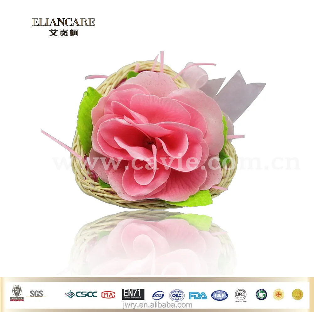 1PC BIG CAMELLIA SOAP FLOWER IN HEARTS SHAPED WICKERWORK BASKET WITH SOAP STRIPS