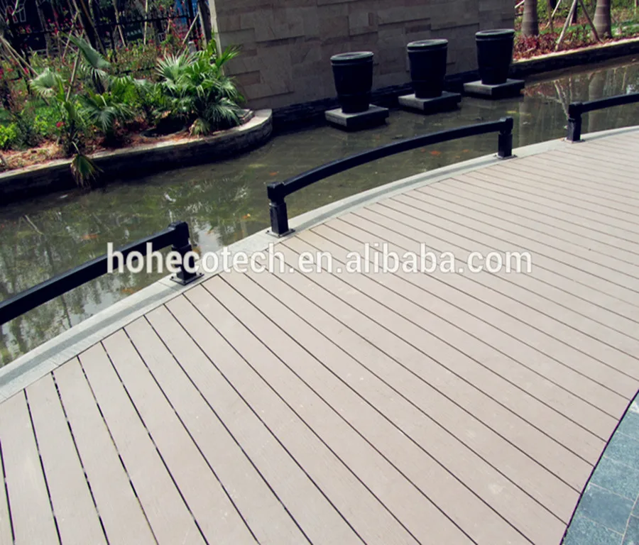 Natural Feel Wood Plastic Composite Decking Boards WPC Decks and Terrace outdoor plastic deck floor covering