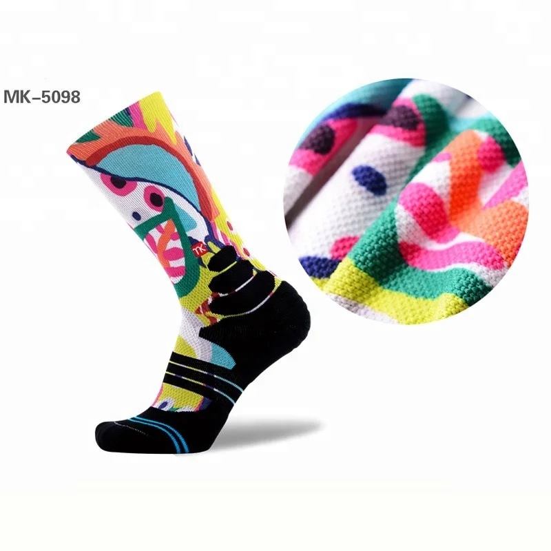 Wholesale Fashion Design Men Combed Cotton Custom Elite Socks