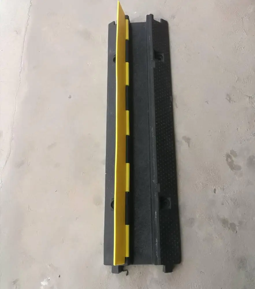 1 Channel Road speed bump Cable Protector