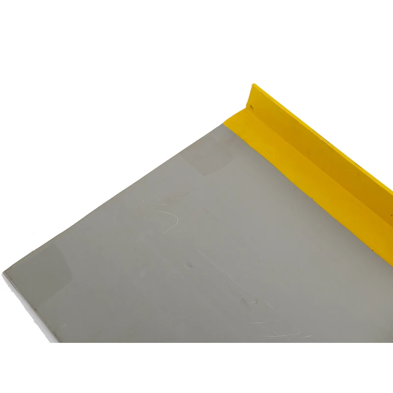 Environmental Protection Customized Replacement Stair Treads Nose ,No Slip Yellow Non Slip Stair Nosing Outdoor